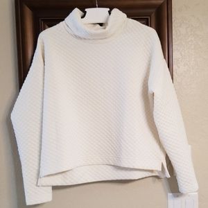 new balance funnel neck sweatshirt